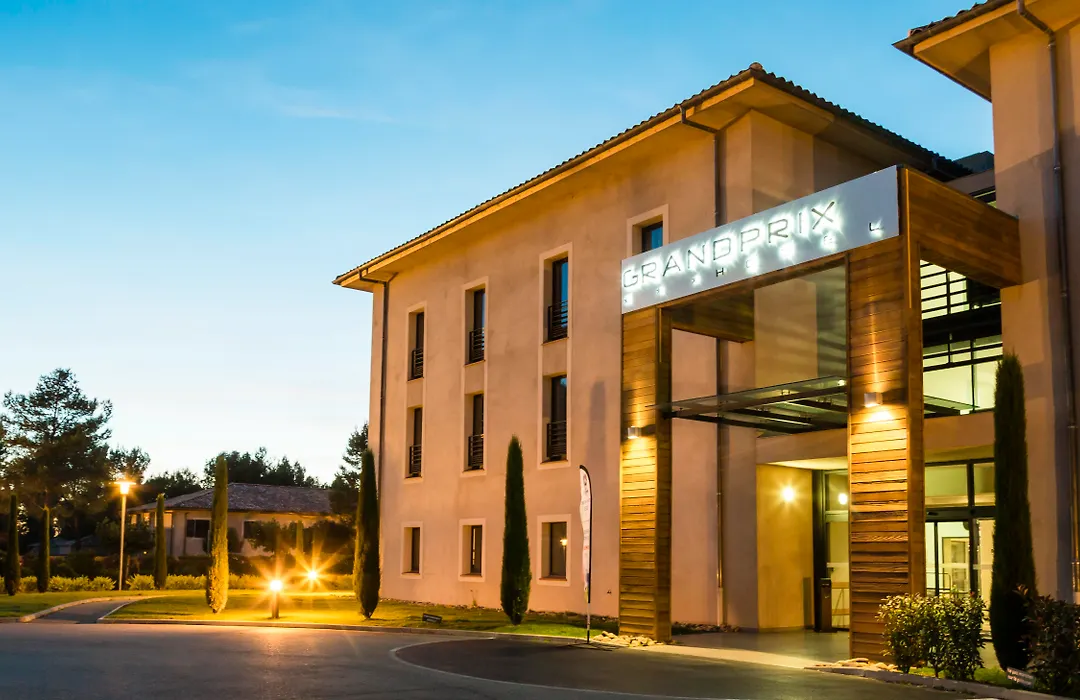 Grand Prix Hotel & Restaurant-1